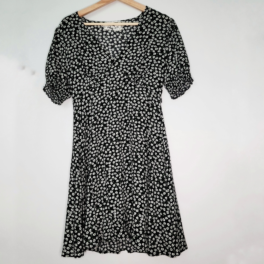 Pink Martini Black and White Floral Mini Summer Casual Dress Size Small